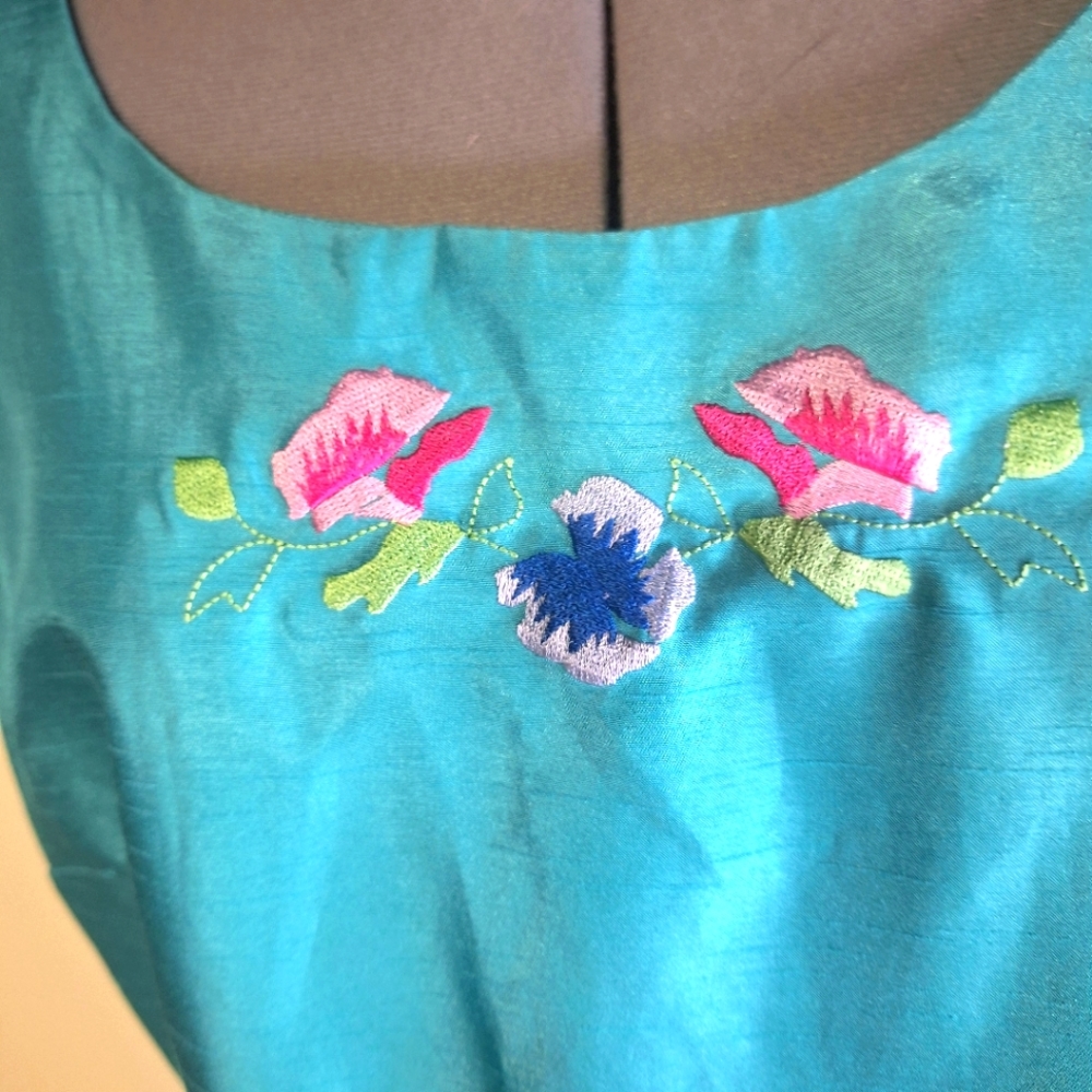 Sheri Martin Dress Teal Embroidered Sleeveless  Dress Size 16